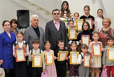 В Реутове наградили призёров и участников конкурса «Чудеса Рождества»