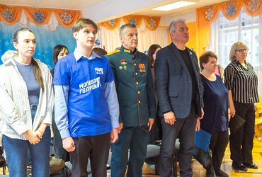 Ко дню рождения великого авиатора в Реутове провели памятные мероприятия