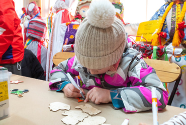 В реутовском Центральном парке прошла праздничная программа «Разрешите поздравить!»