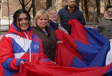 Патриотический флешмоб объединил жителей Реутова