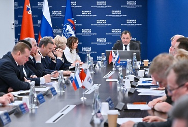 В Мособлдуме одобрили проект закона об ограничении продажи топлива несовершеннолетним