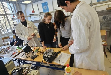 Школьники Реутова посетили профориентационный день в колледже «Энергия»