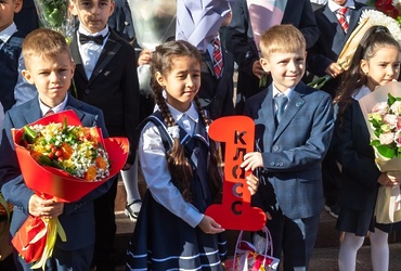 В школах Реутова стартовала запись детей в первый класс