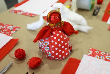 В Реутове прошёл пасхальный мастер‑класс для семей участников СВО