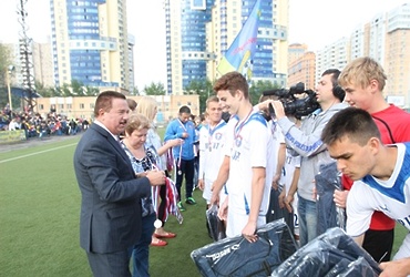 Новый футбольный сезон Приалит открыл победой