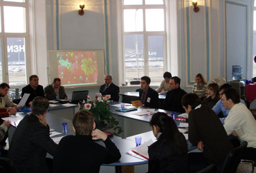 Круглый стол «Формирование гражданского общества в России: молодежь и инновационное развитие»