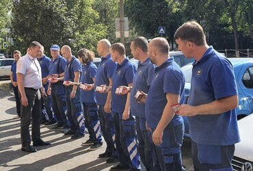 Проверка штатной численности сотрудников специализированной организации