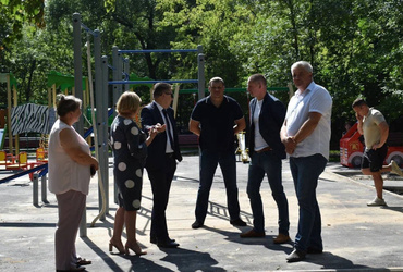 Благоустройство дворовых территорий