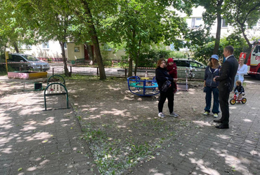 Встреча с жителями многоквартирного дома по адресу: ул. Победы, д.17.