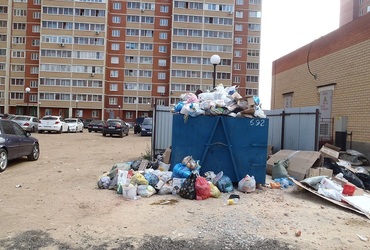 В Люберецком районе идет борьба с проблемными контейнерными площадками