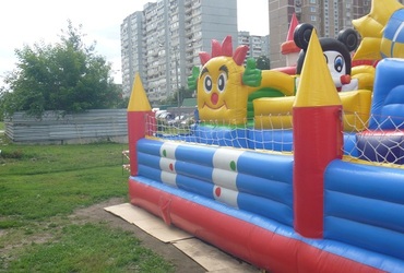 В Мытищах убран опасный батут