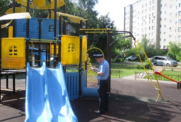 Люберецкий Госадмтехнадзор заставил отремонтировать детскую площадку