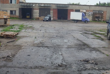 Овощная база решила сэкономить на вывозе мусора