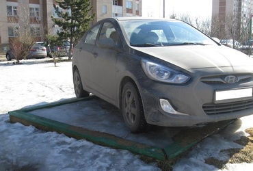 Детская песочница – не место для парковки