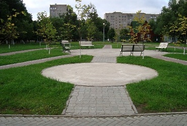 Детская площадка для малышей в гродском парке