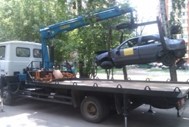 Эвакуация автомобиля по адресу: ул.Новогиреевская, д.8