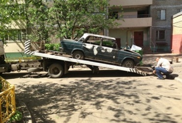 Эвакуация автомобиля по адресу: ул. Лесная, д.9