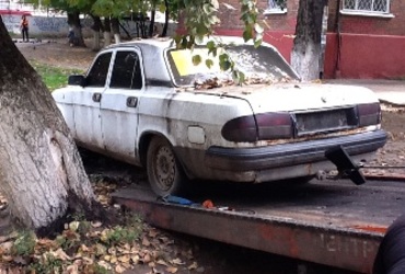 Эвакуация автомобиля по адресу: ул. Ленина, дом 8А