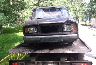 Эвакуация автомобиля 5 июля 2012 года