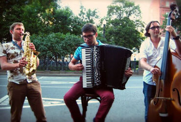 Музыкальная мастерская «За сценой»