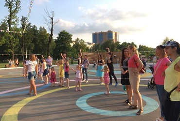 Каждую пятницу августа — «Пятница вечер»