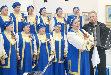 «Где блины — там песня»