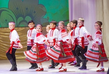 Новогодний праздничный концерт Ансамбля народного танца «Калинка»