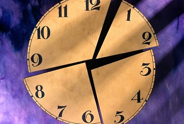 Тематические чтения и книжная выставка в Библиотеке № 4 – мероприятия, посвященные 120‑летию со дня рождения русского писателя, драматурга Е.Л.Шварца