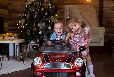 Семьи с детьми до 7 лет получат по 5000 рублей на каждого ребёнка в канун Нового года