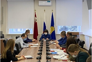 Представители прокуратуры и администрации встретились с жителями микрорайонов 10 и 10А