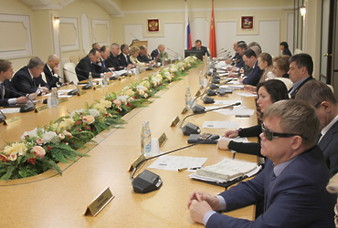 Депутаты фракции «Единая Россия» определили приоритеты работы в 2018 году