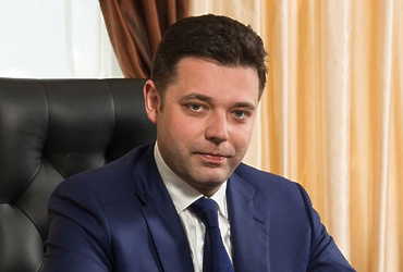 Министр строительного комплекса Московской области С.А. Пахомов поздравляет всех работников строительной отрасли с праздником!