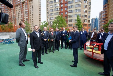 Около 9 млрд рублей выделяют власти Подмосковья на благоустройство дворов в 2017 году