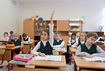 «Единая Россия» предлагает проводить общественные обсуждения при оптимизации школ в регионах