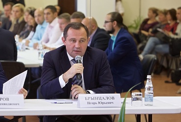 Игорь Брынцалов поддержал идею квотирования рабочих мест для молодых специалистов