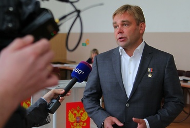 Максим Сураев: Сегодня жителям подмосковных округов предстоит выбрать самых достойных кандидатов для осенних выборов