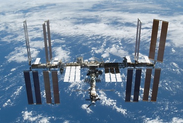Сураев: россияне на МКС ведут съемку земной поверхности