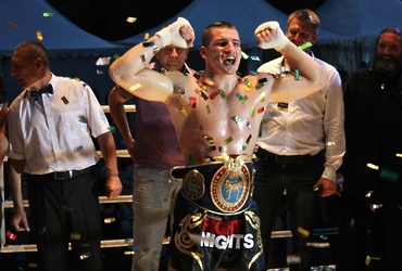 Алексей Папин стал абсолютным чемпионом мира по кикбоксингу