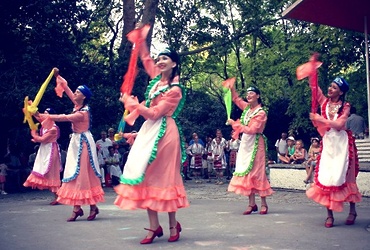 «Девчата» из Реутова — на конкурсе в Болгарии