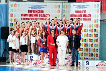 Реутовские синхронистки завоевали серебро и бронзу на первенстве Московской области