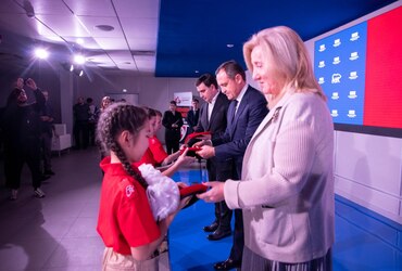 Реутовские школьники вступили в ряды юнармейцев