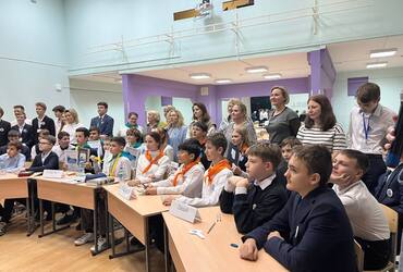 Школьники Реутова побывали в роли живого компьютера