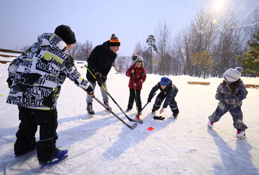 Катки в Реутове начнут заливать не раньше следующей недели
