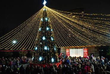 Центральный парк Реутова получил знак качества «Дед Мороз рекомендует»