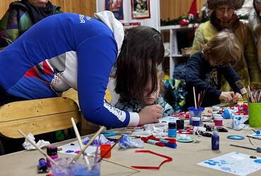 Жители Реутова в Рождество собрали помощь СВОим героям