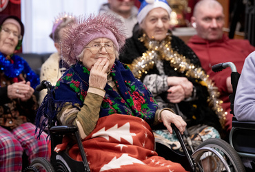 В Реутове устроили концерт для подопечных центра соцобслуживания и реабилитации