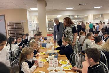 Реутовские депутаты проконтролировали качество школьного питания