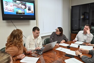 В Реутове выбрали самые нарядные елки и подъезды