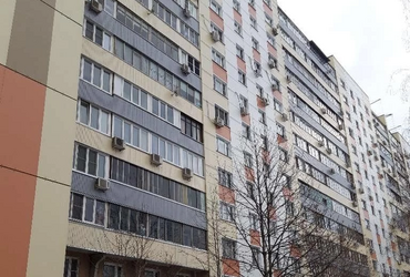 В Реутове завершается капитальный ремонт дома на улице Южной