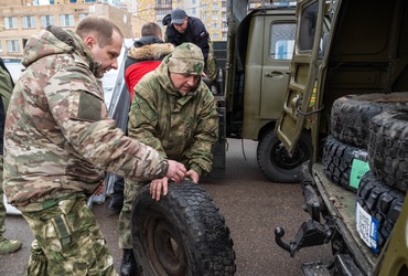 Еще 5 машин с гуманитарной помощью отправились из Реутова